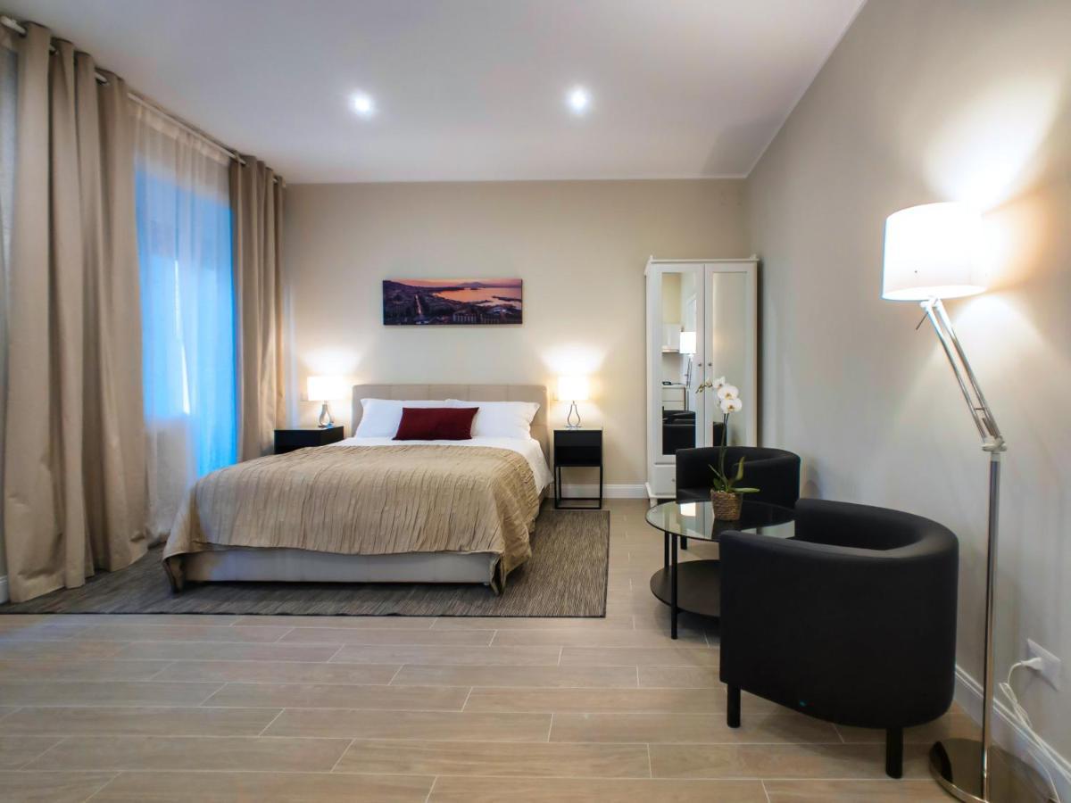 Silia House Napoli Centro Hotell Eksteriør bilde